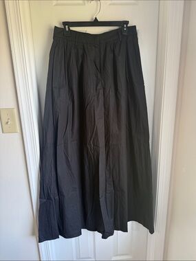 Commense Black Maxi Skirt - Flowing A-Line Style
